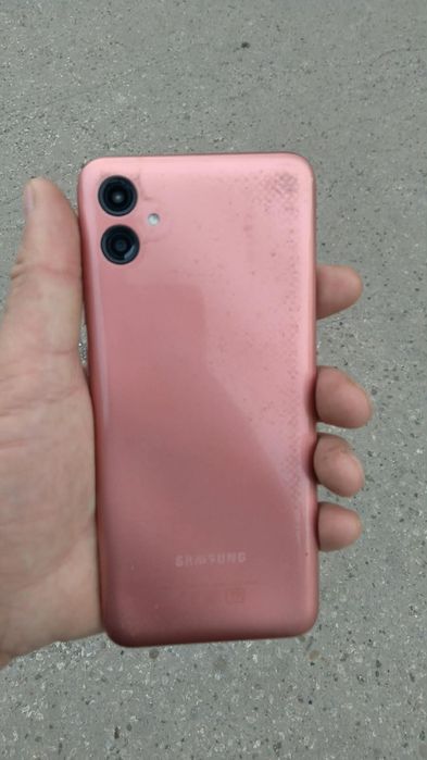 Самсунг А04 продам