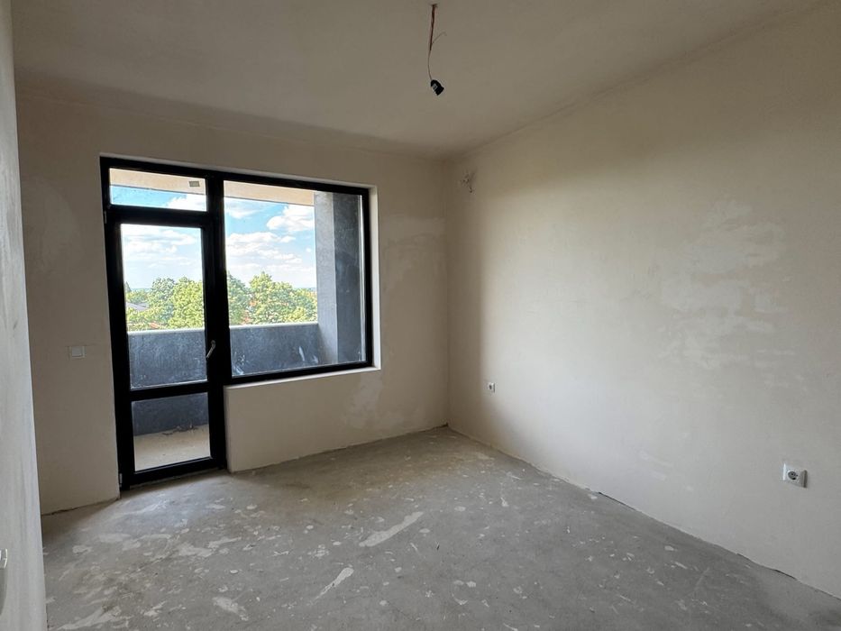 Продава се Тристаен апартамент в Търговище, Запад 1 - 104 кв.м за 1025 €/кв.м - Снимка #1