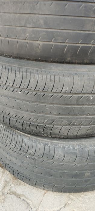 Продам резину 17