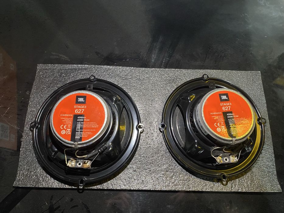 Срочно Колонка jbl 16