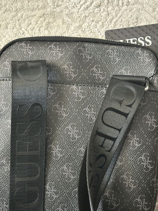 Продам барсетку guess люкс