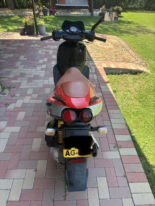Scuter Aprilia sr 50