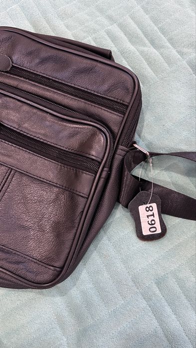 Продам барсетку новую