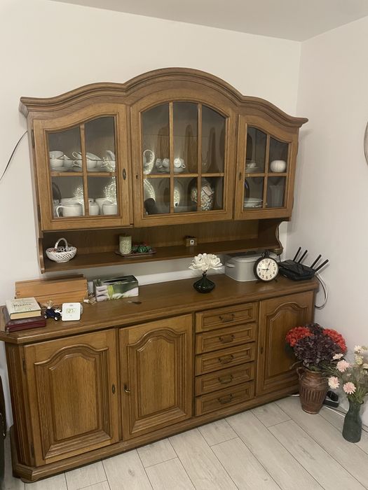 Vitrină de living