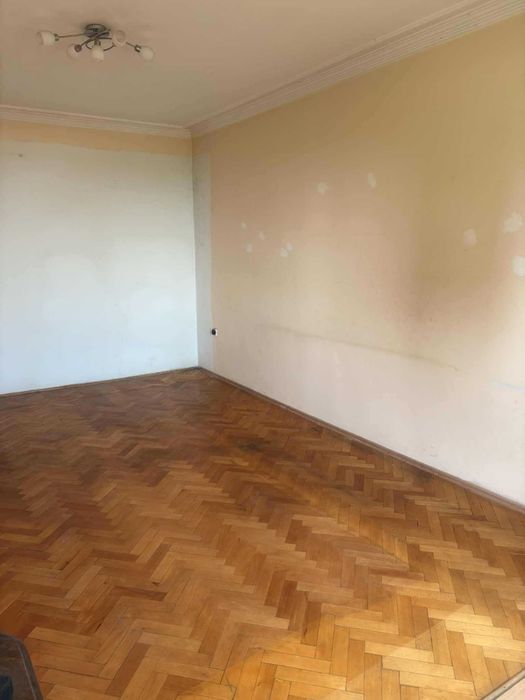 Продава се Двустаен апартамент в София, Толстой - 65 кв.м за 2385 €/кв.м - Снимка #8