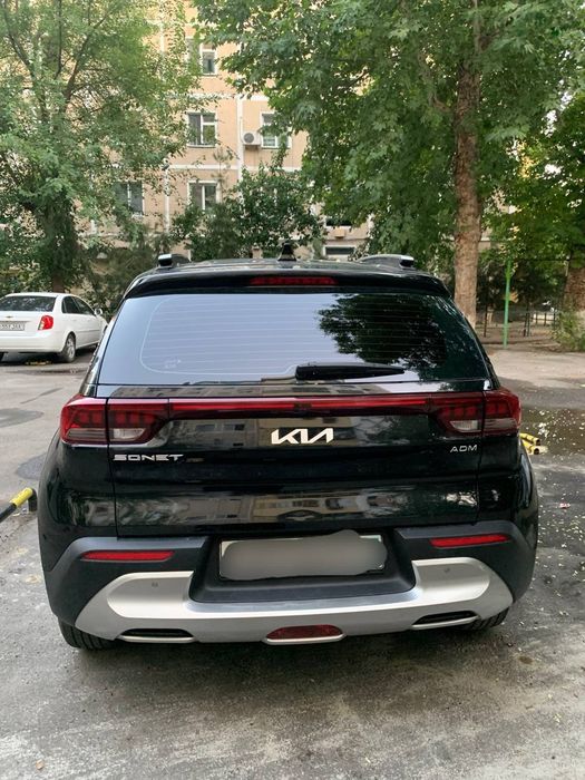 Kia sonet  3 full