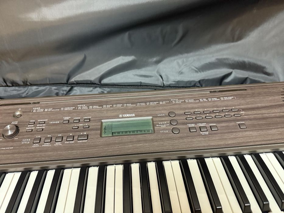 Синтезатор Yamaha