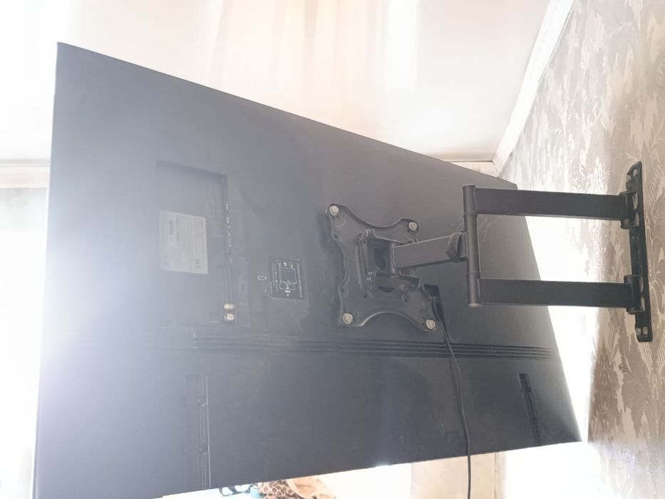 Продам телевизор Samsung