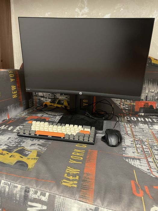 Продам игворой монитор
