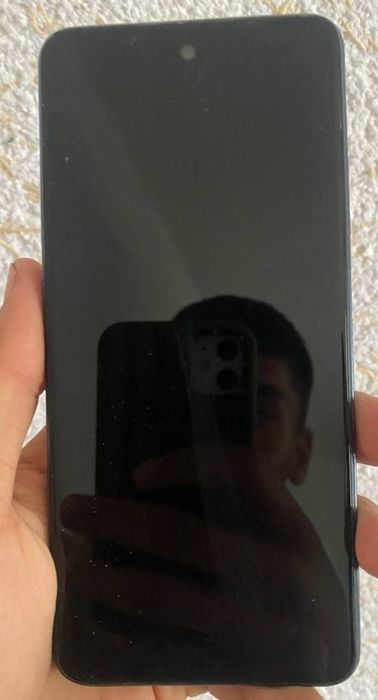 Infinix hot 40 i holati oʻttayam giniq karobka bor