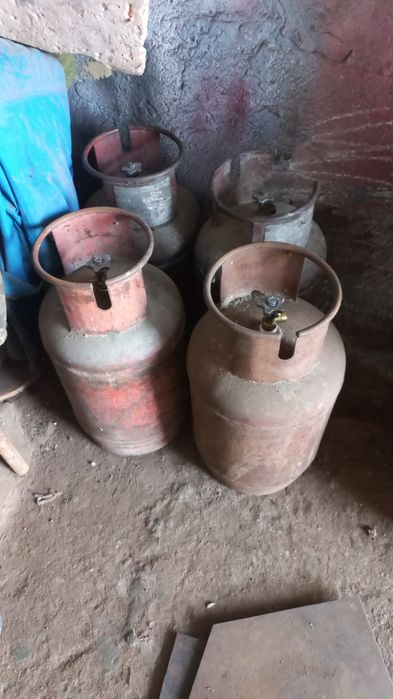 Срочна продам газ балон
