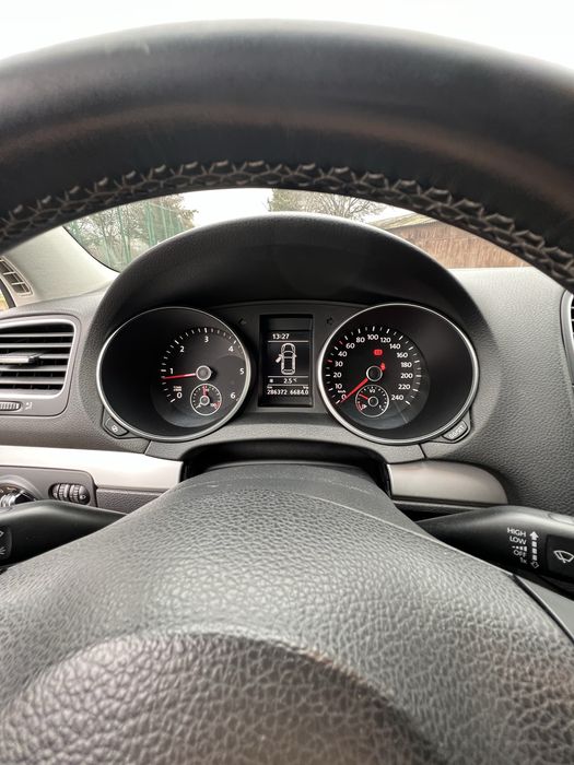 Volkswagen Golf 6 2.0 TDI 140 CP