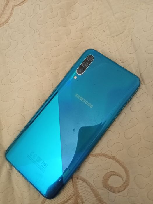 Samsung A30S продам