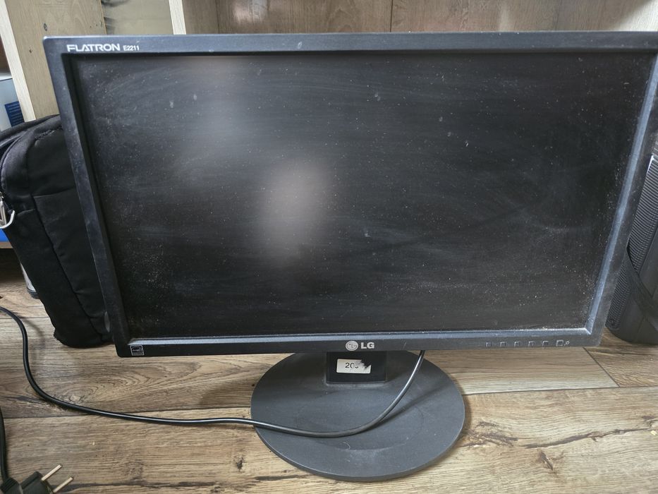 Монитор LG 23'д.