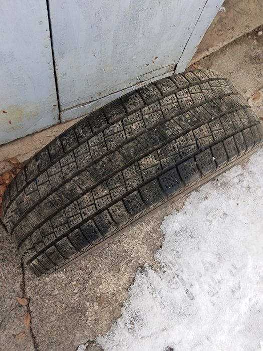 Продам зимние шины