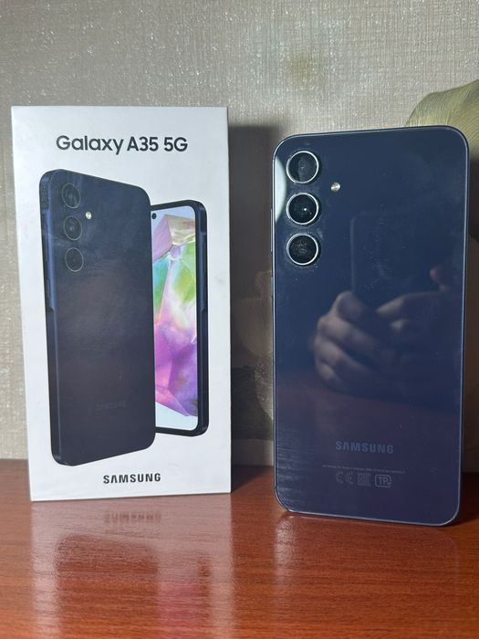Samsung a35 5g 8/256GB