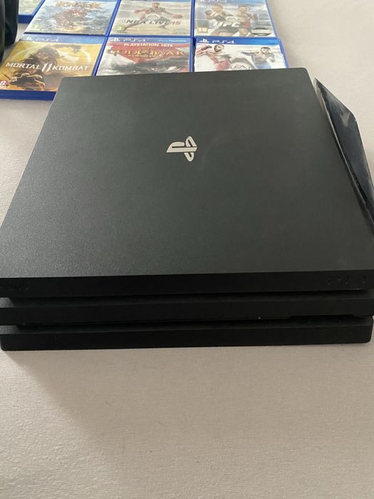 Ps 4 pro 1 tb cu jocuri