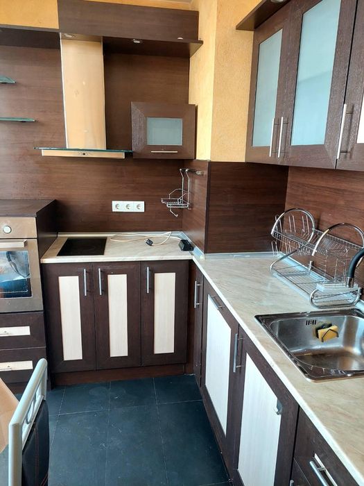 Дава се под наем Тристаен апартамент в София, Слатина - 100 кв.м за 611.49 € - Снимка #3