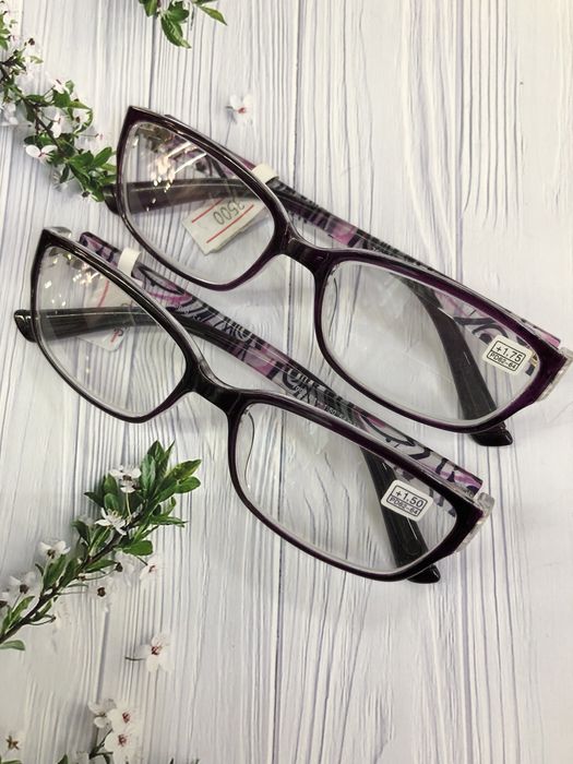 Очки с диоптриями: плюсы и минусы