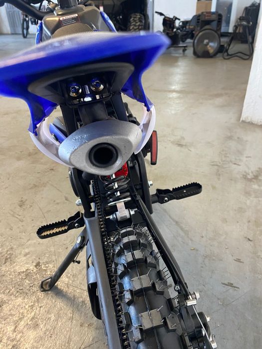 Cross 49cc pentru copii nou cu garanție și livrare in toată țara viteza limitabila ?
