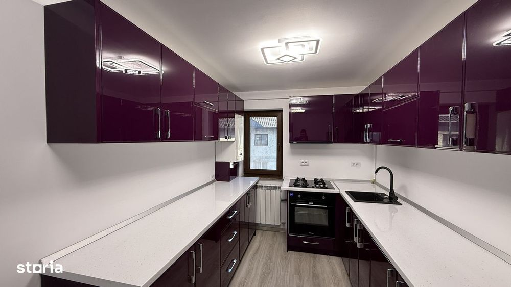 Apartament 4 camere, renovat complet, 2 băi, 2 balcoane, lângă spital