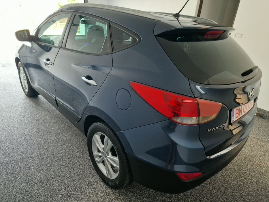 Hyundai Tucson  Ix35 / euro5 /  2.0 / 4x4