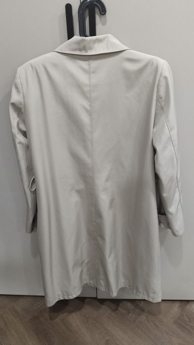 Продам плащ женский недорого