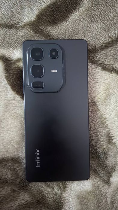 Продаётся infinix not 50 в идеальном состоянии фул комплект
