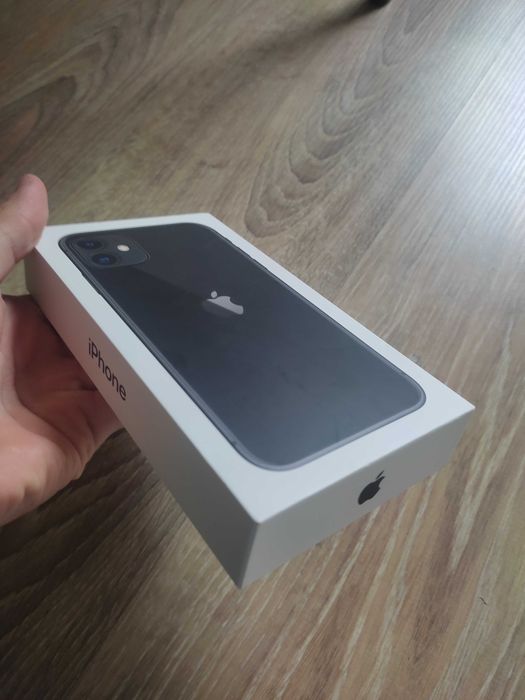 iPhone 11 черен