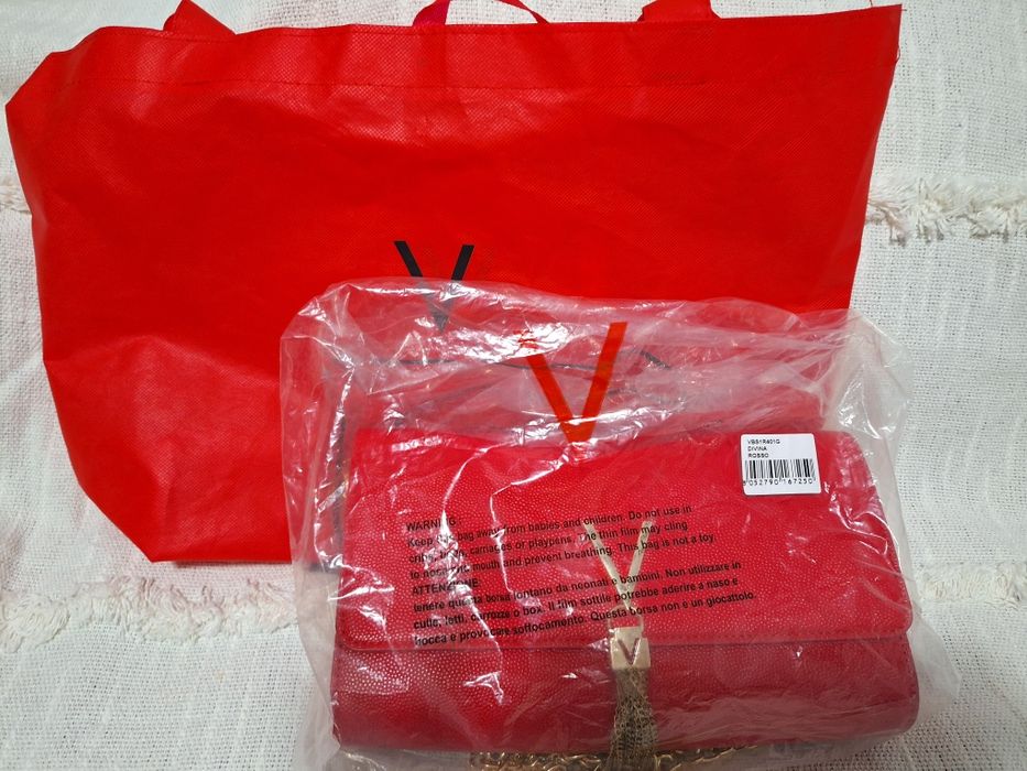 Geanta Valentino