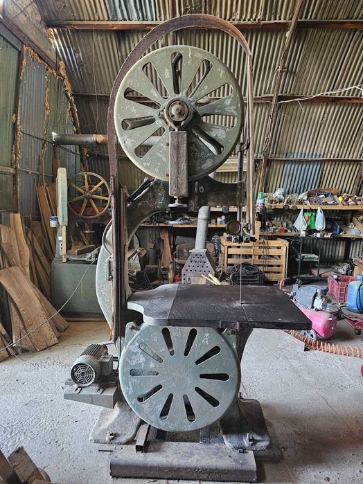 Продавам 2бр  Банцинг 80см