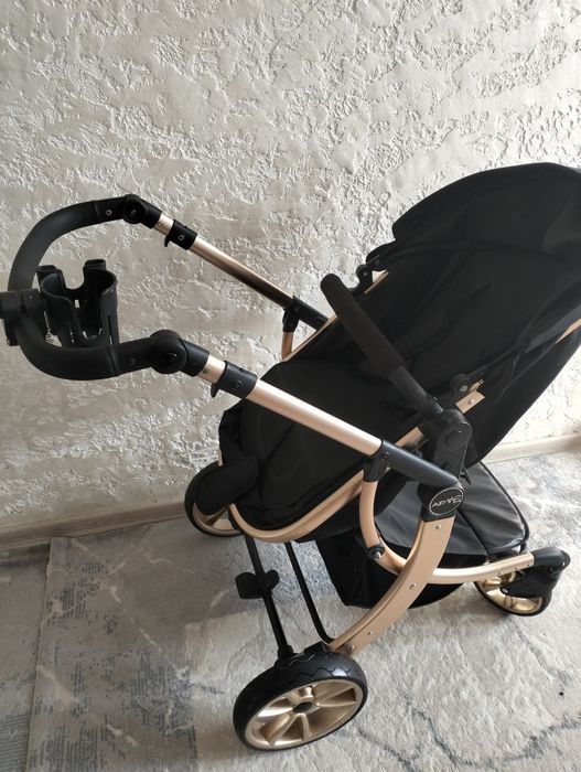 Продам коляску 2 в 1