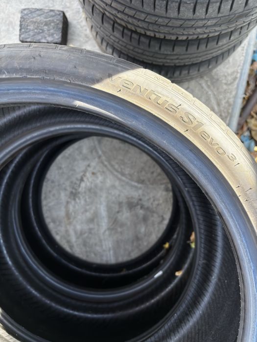 set anvelope 245/35/R21  275/30/R21 Hankook