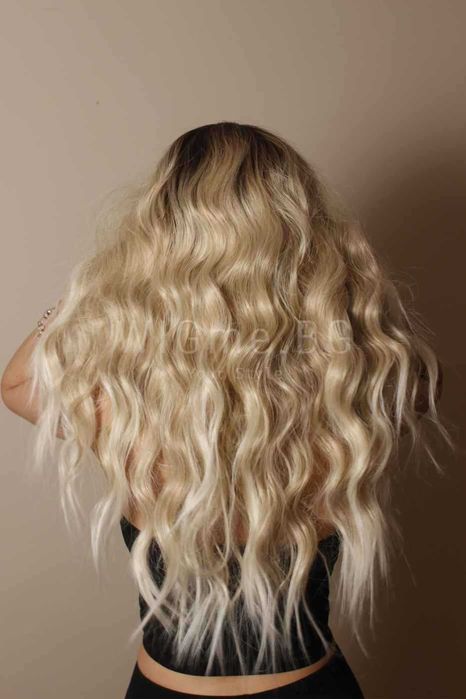 Дълга руса лейс фронт перука на вълни Елиз