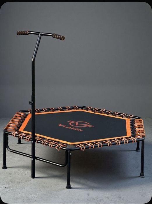 Продаётся батут.