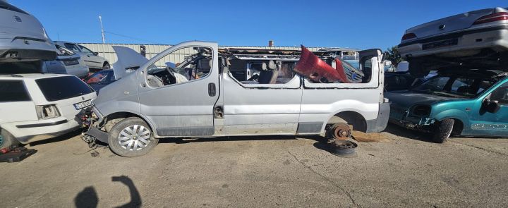 Aripa fata stanga Renault Trafic a 2-a generatie (facelift)