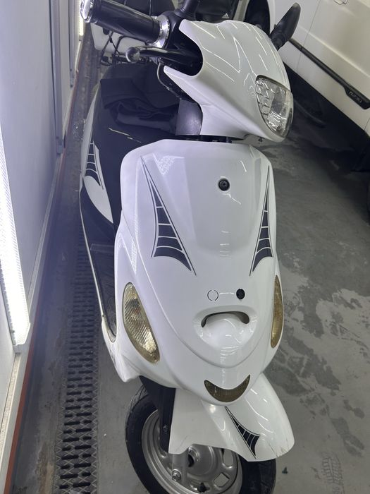 Продам мопед скутер