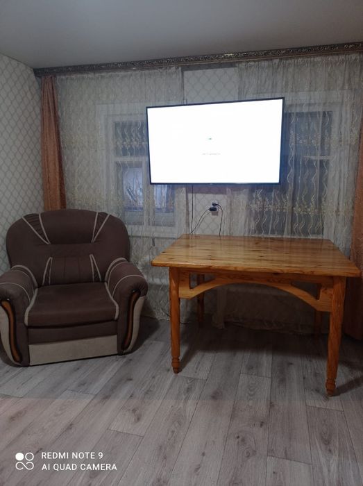 Стол из чистого дерева