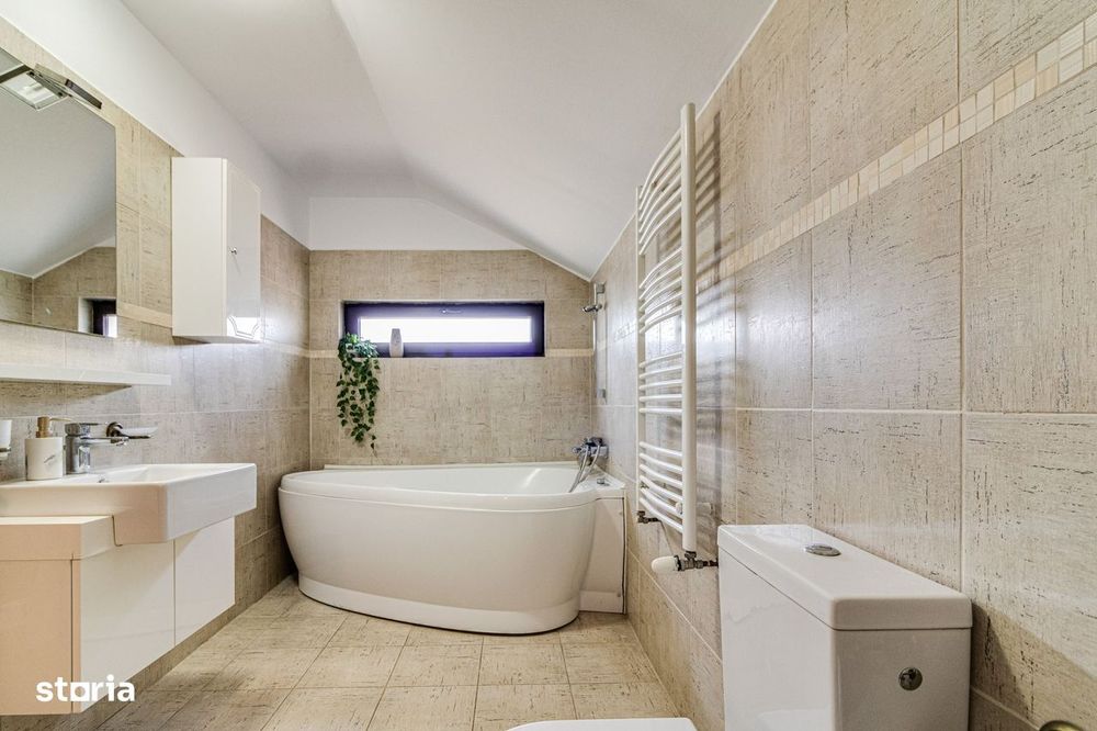 NOU! Vila P+1E CURTE 355 mp , 5 camere, PISCINA, PIPERA!