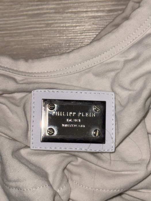 Тениска на philip plein и кроп топове