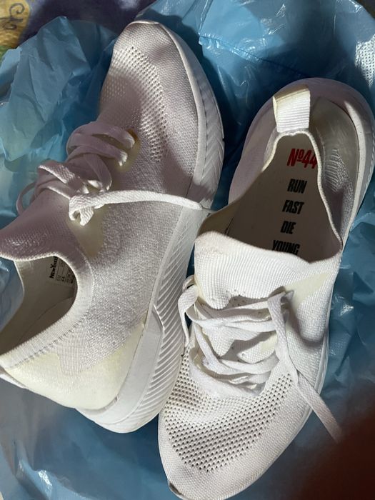 Asidasi usori super mega ieftini marime 44