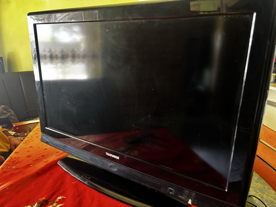 Vand televizor Full HD Telefunken
