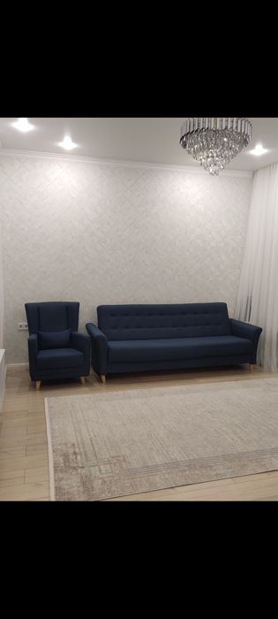 Диван с креслом 111