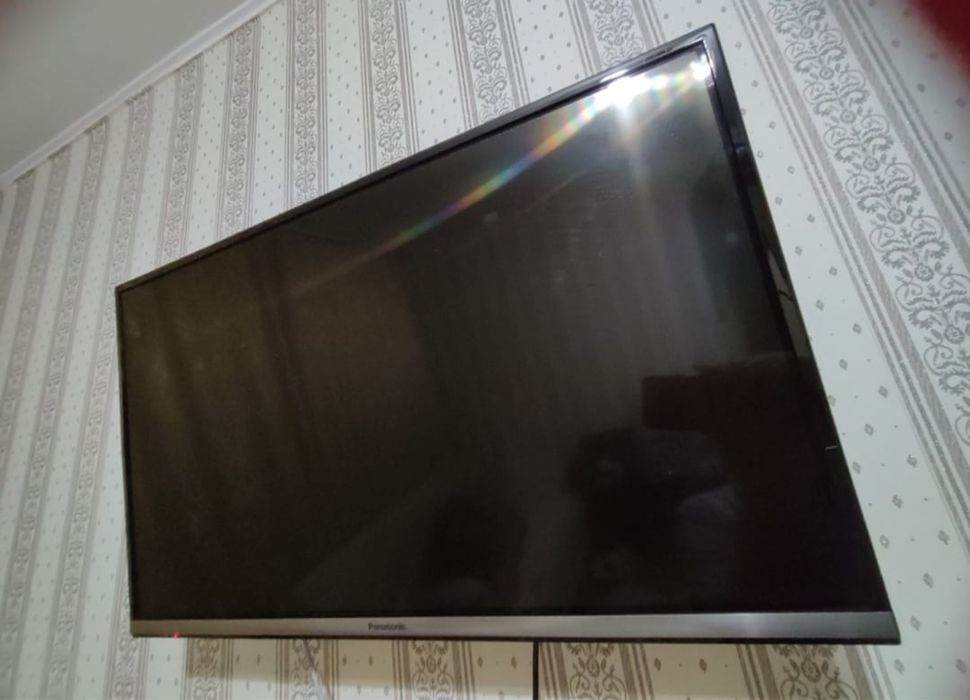 Продам телевизор