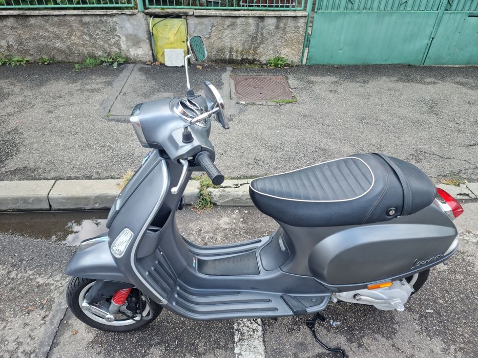 Scuter Vespa Sprint 50, 2T ,2012