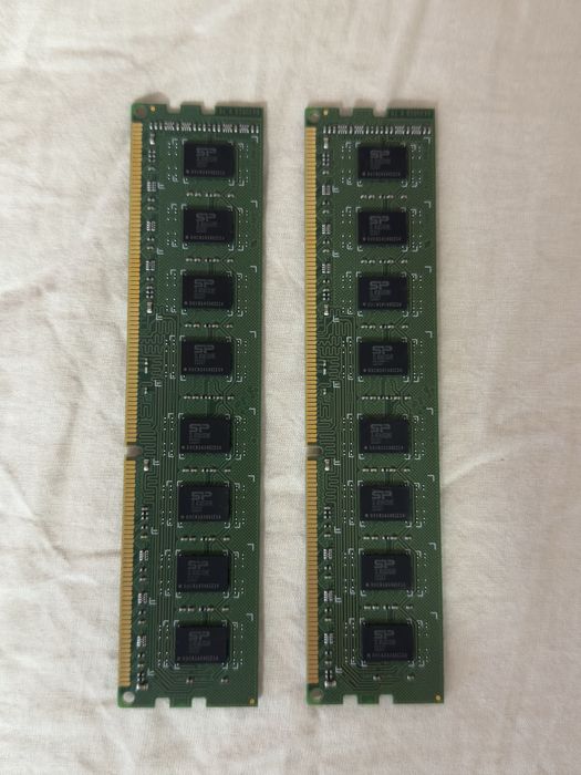 Silicon Power 8GB DDR3 1600MHz CL11 | SP008GBLTU160N02