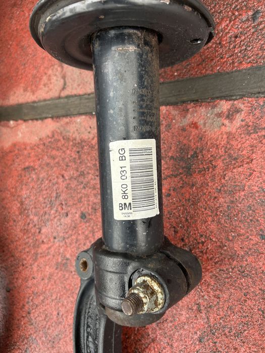 Set amortizoare cu arcuri fata Audi a4 b8 an 2008-2011