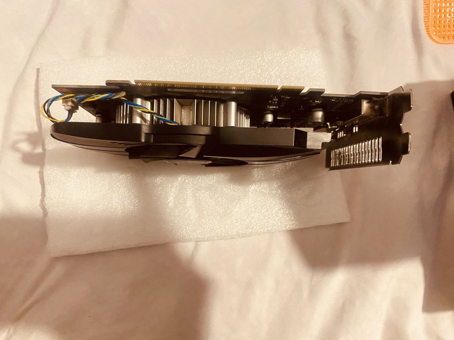 Asus gtx 1650 4 gb