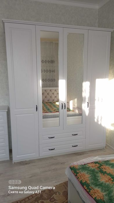 Спальный гарнитур