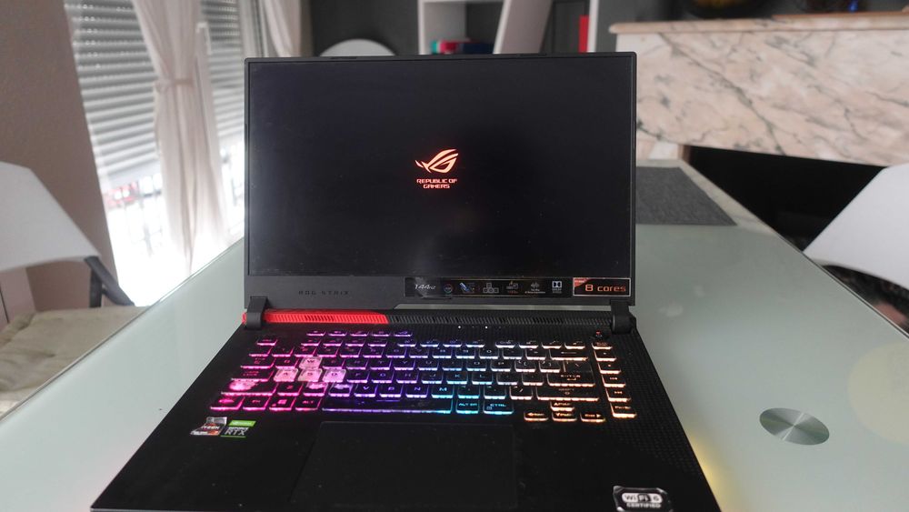ROG Strix G15 NVIDIA GeForce 3050 AMD Ryzen 7 4800H 16GB RAM 1TB